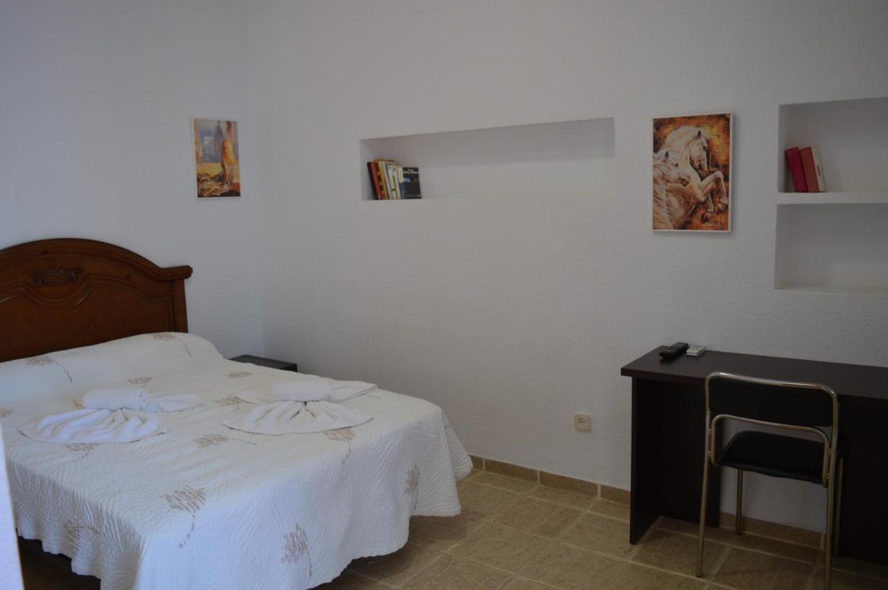 Nuevo Hotel Capitolio Valdepeñas Eksteriør billede